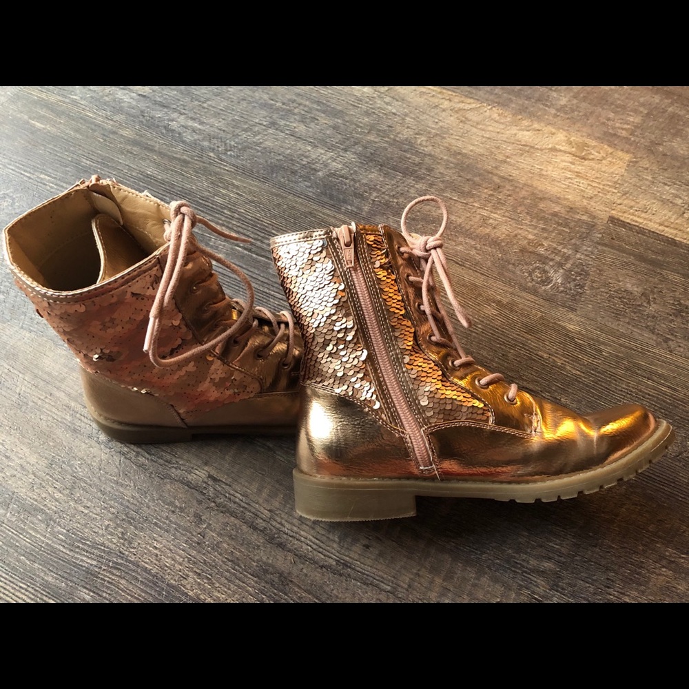 THE CHILDRENS PLACE BOOTS BIG GIRLS size 5 faux leather sequined shoes rose gold